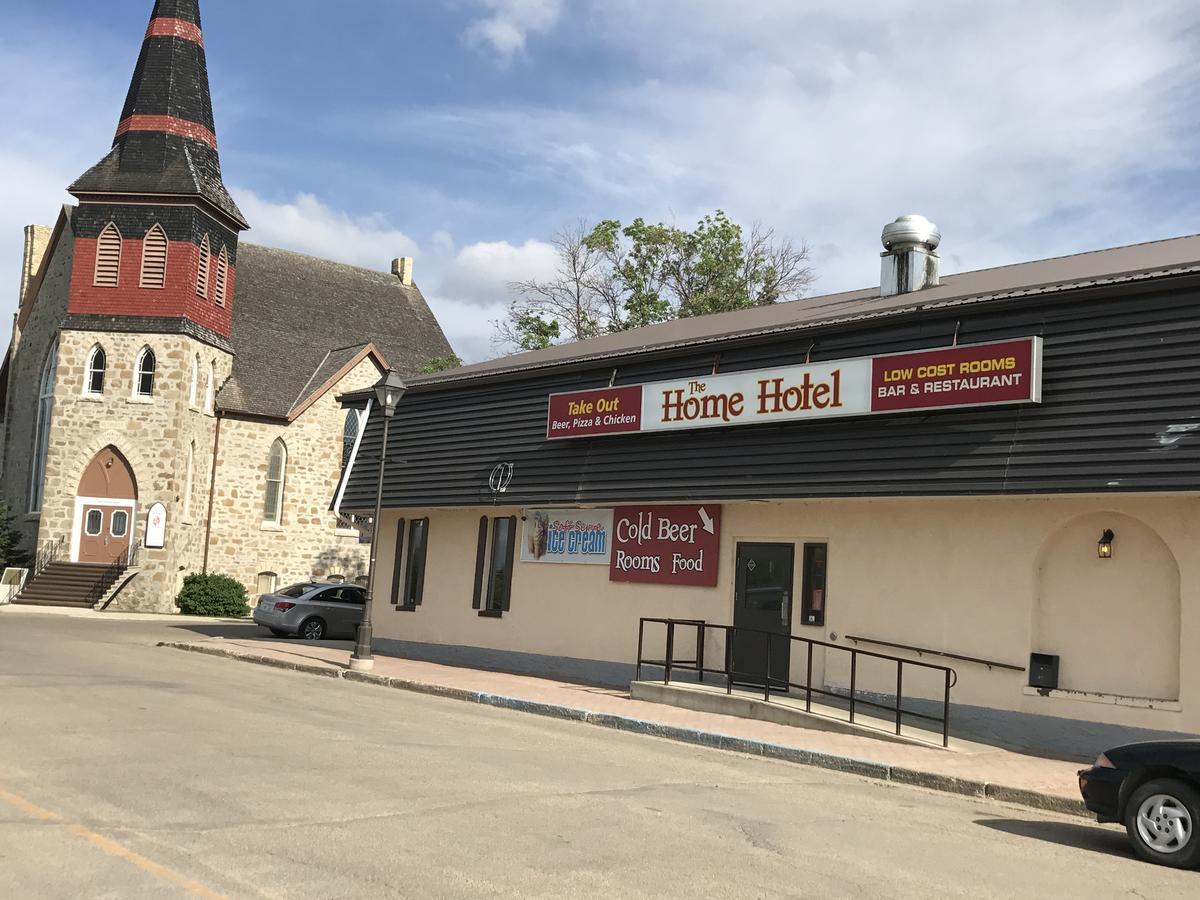 The Home Hotel Boissevain Exterior photo